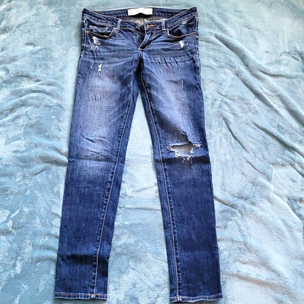 Abercrombie distressed skinny jeans denim 2R 26